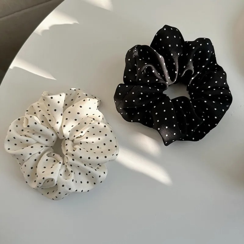 Silk Tie Woven - 2 stuks elegante minimalistische haarscrunchies voor