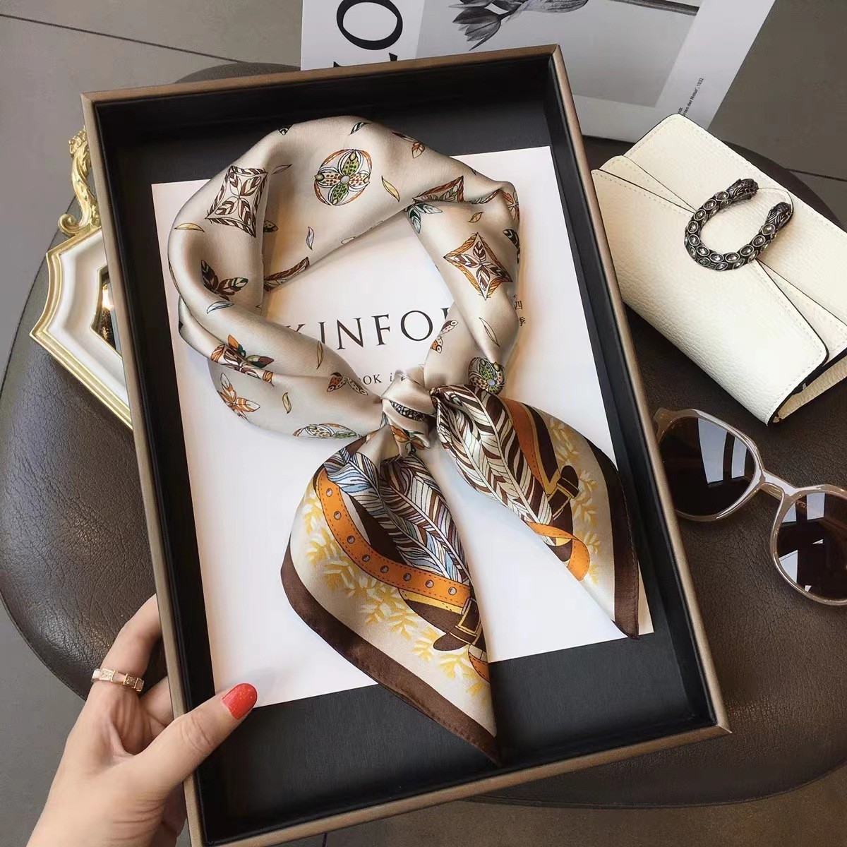 Silk Tie Woven - Luxe Mode Print 70*70 Cm Zijden